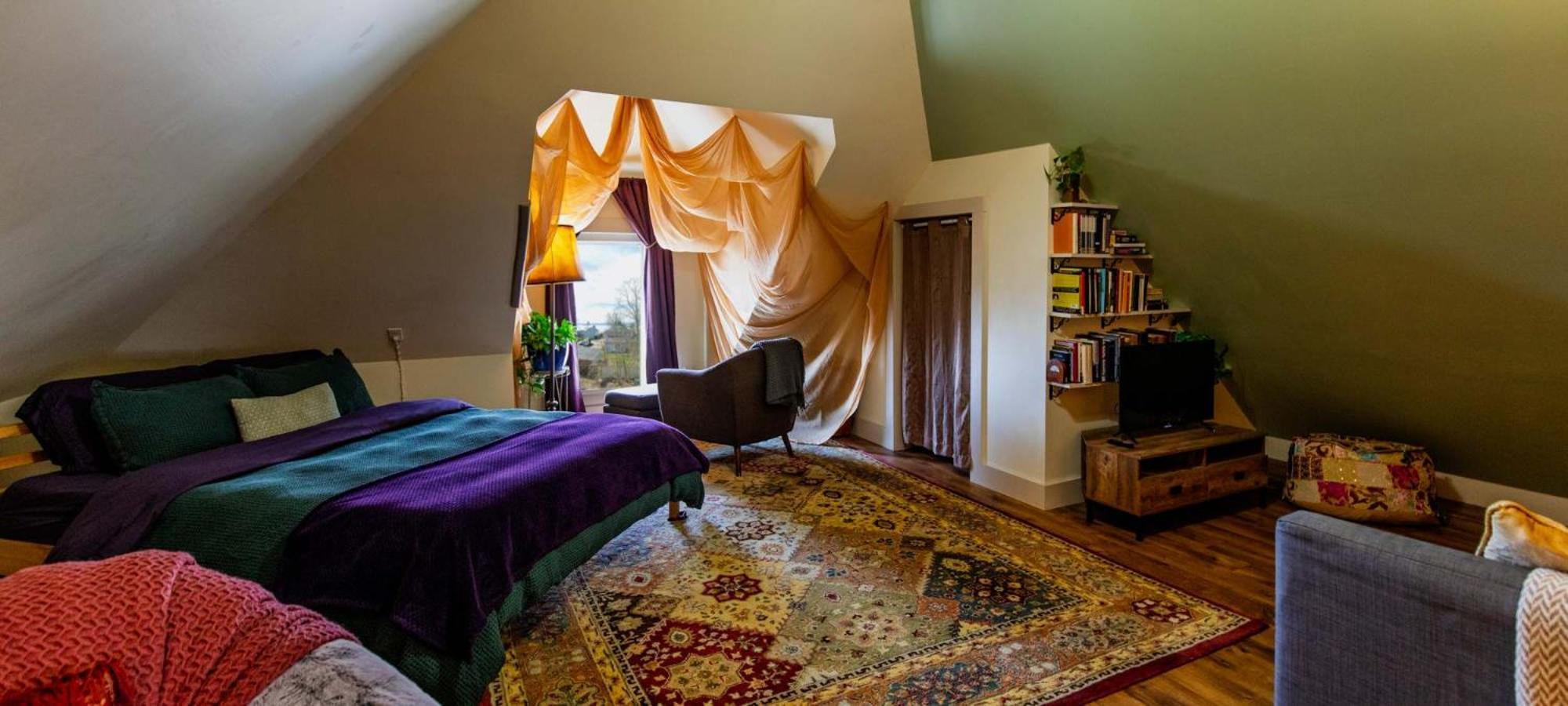 Centrally Located With Lake Views Burlington Dış mekan fotoğraf
